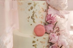 2 tier buttercream birthday cake